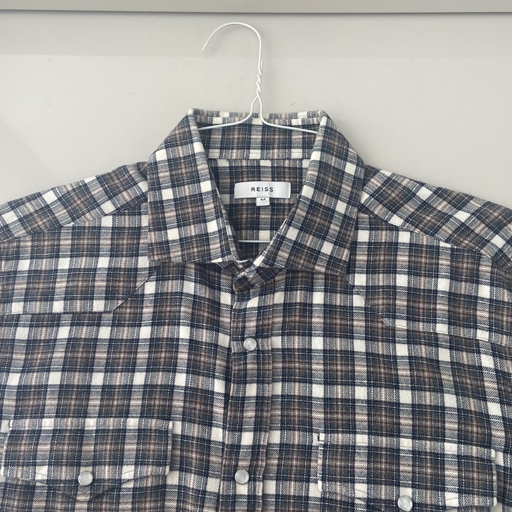 Reiss Shirt. Size M - Picture 3 of 12